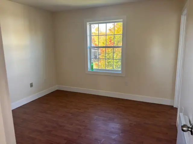 House for rent, 3 bedrooms, 2 1/2 bathrooms in Long Term Rentals in Charlottetown - Image 10