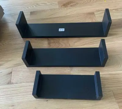 Set of 3 black floating shelves (new), View more