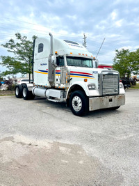 2005 Freightliner CON - REBUILD MOTOR WITH ONLY 300,000 KMs