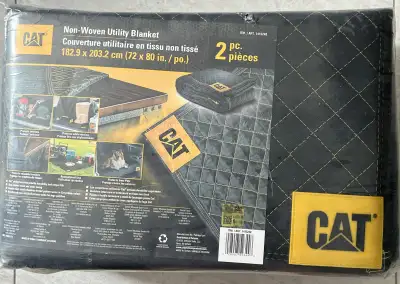CAT 72 in. x 80 in. Non-woven Polyester Utility Blanket -2 pack, View more