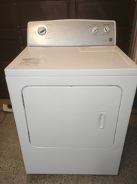 Dryer Electric Kenmore 27 inch wide - Like New