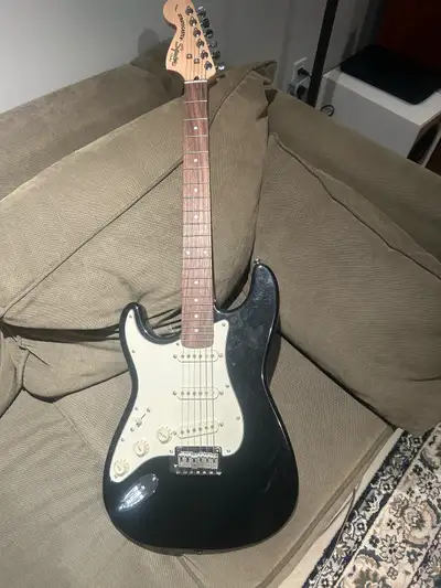 Squire (Fender) 2005  Left Hand  Stratocaster Left Handed, View more