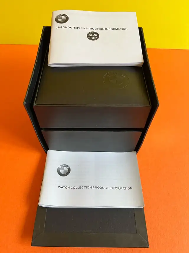 Genuine BMW Men's Watch (Never Worn, in Original Box) in Jewellery & Watches in Delta/Surrey/Langley - Image 4