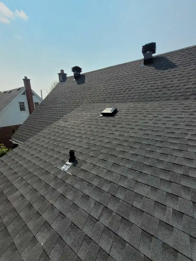 Roofing services63006659686275122