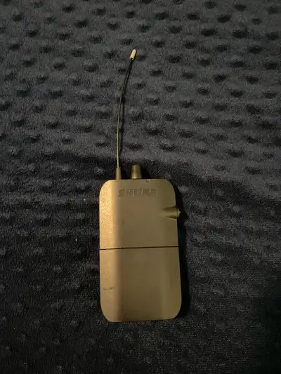 SHURE In-Ear receiver pack, View more