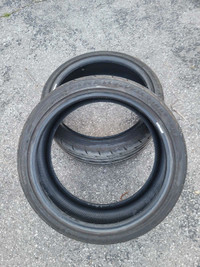 2x 225/40R19 Firestone Firehawk tires