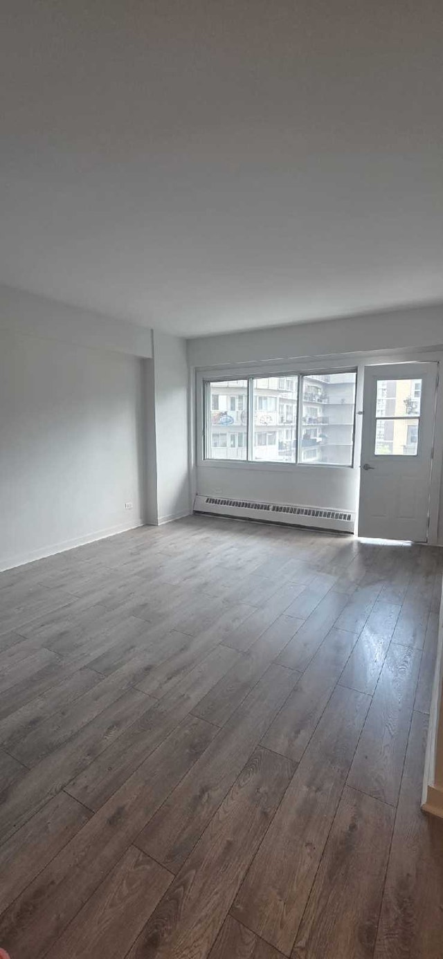 175 Rue Sherbrooke O — photo 2
