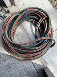  Oxygen / acetylene hoses.