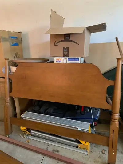 Vilas Maple Double Four Poster or Canopy Bed, View more