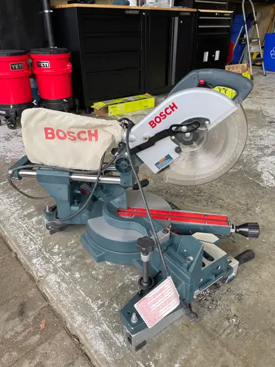 Bosch 10” sliding compound mitre saw, View more
