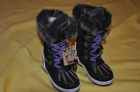 Girls Winter Boots  size 11