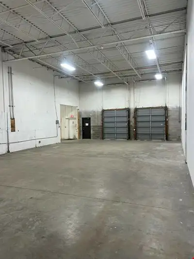 Awesome Location at Dixie/Derry Shared Warehouse Space up to 6,000 sq ft w/ Truck Level Docks + Driv...
