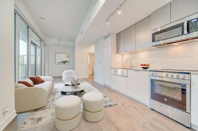 Liberty Village 1 1 Bed 1 Bath Condo for Rent at King Dufferin