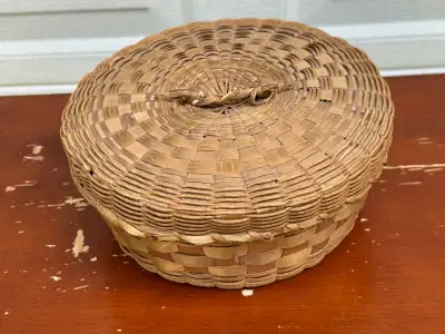 Mi'kmaq (Micmac) Split Ash Basket. $35. , View more
