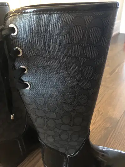 Selling ladies boots/ COACH size EUR 36 Warm insole Smoke and pet free home Available in Shoes, Wome...