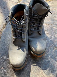 Men’s Timberland boots size12