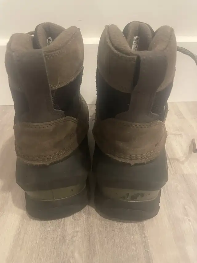Men's Sorel Winter Boots (Sz 7) in Men's Shoes in Markham / York Region - Image 3