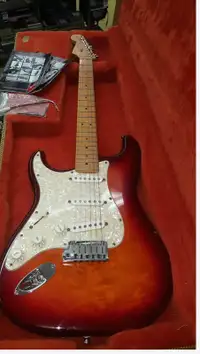 "STOLEN"  Fender Stratocaster 2001 USA Left Handed