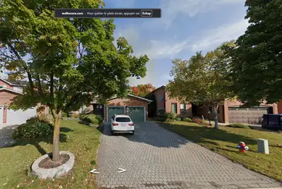 Location: Brampton, County Court & Hurontario St/ Rent: $1600,00 month – Utilities & Internet Includ...