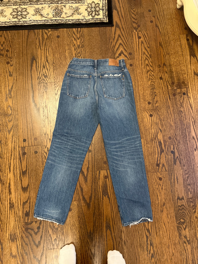 Madewell classic straight jeans  in Women's - Bottoms in City of Toronto - Image 2