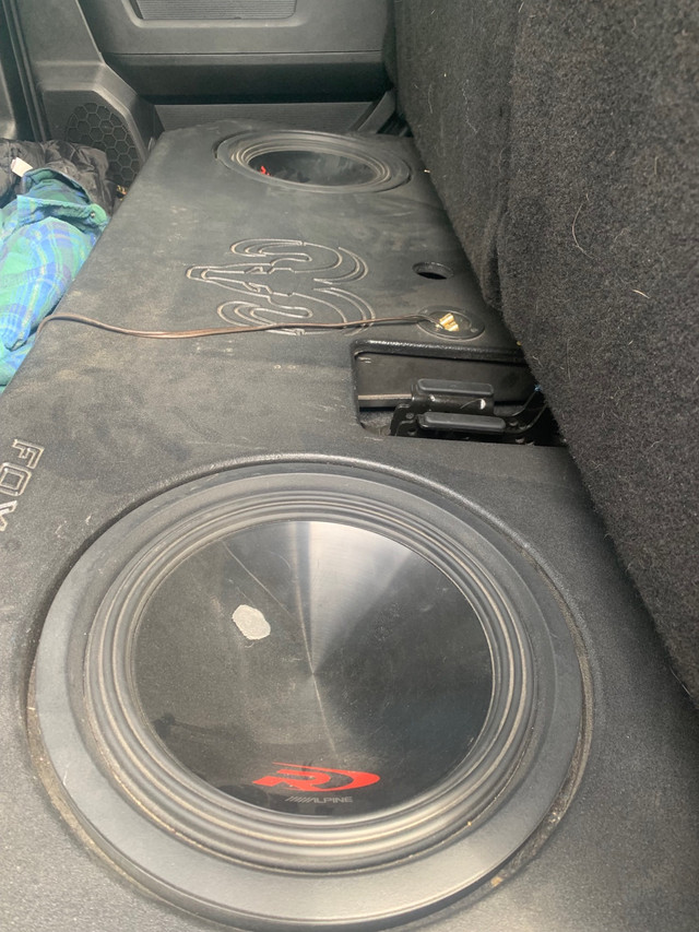 Ram sub box + alpine type Rs in Audio & GPS in Winnipeg