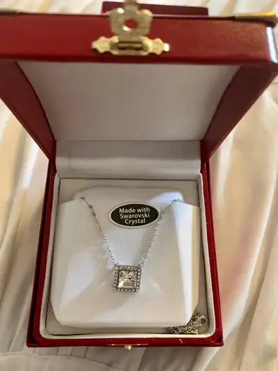 Necklace with Swarovski Crystal Brand New, View more