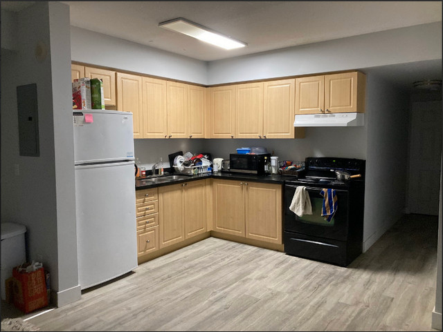 Single bedroom sublet | Price Negotiable in Room Rentals & Roommates in Kitchener / Waterloo - Image 3