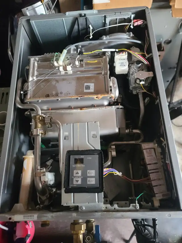 Rinnai Ru199in for parts