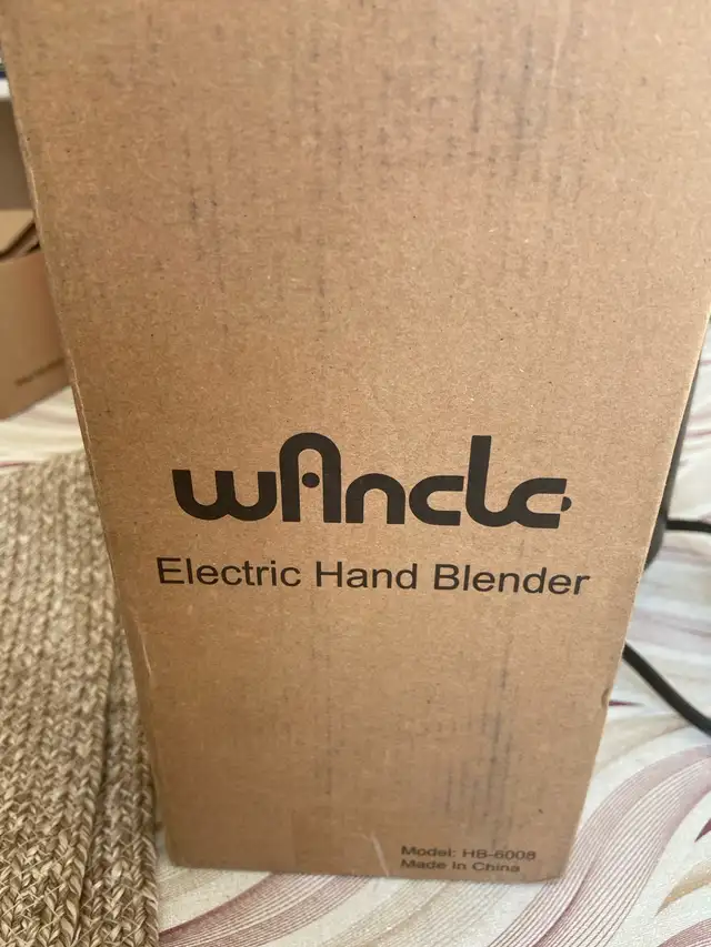 hand immersion blender  in Processors, Blenders & Juicers in Hamilton - Image 5