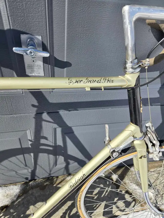 Raleigh Super Grant Prix road bike in Road in Barrie - Image 6