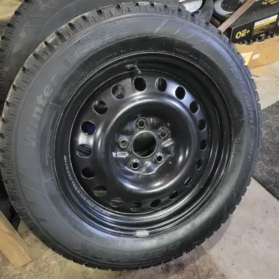 Wheels, tires, lug nuts, sensors. Came off a 2019 impala. These do not affect speedo or odometer. Ri...