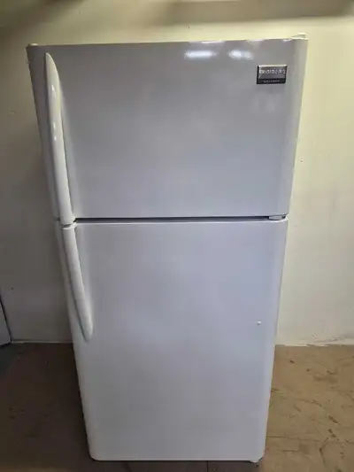 frigidaire livraisons incluse , View more