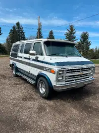 1989 Chevy Super Van