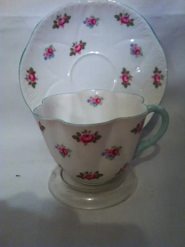 SHELLEY CUP AND SAUCER 1344N in Arts & Collectibles in Barrie - Image 2
