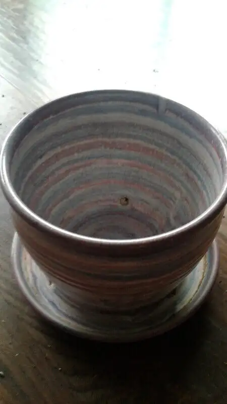 Ceramic Planter Pink and Blue stripes in Plants, Fertilizer & Soil in Abbotsford - Image 3