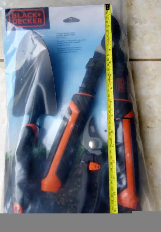 Black & Decker BD2863, 3 Piece Garden Combo in Outdoor Tools & Storage in Windsor Region - Image 11