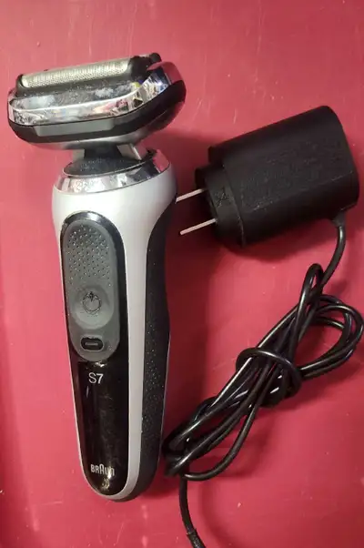 Braun Series 7, View more