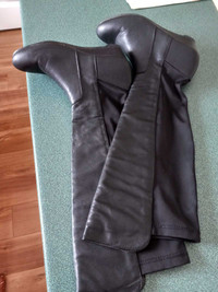 Ladies wedge dress boots with stretch backs, sz 10