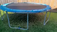 Free trampoline in lindsay ontario