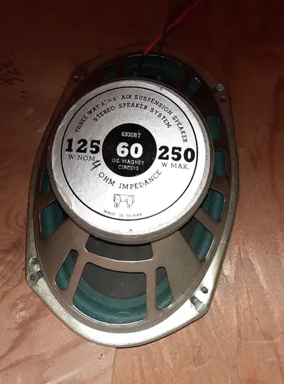 Handcrafted High-Power Stereo Speakers – 250W Max, View more
