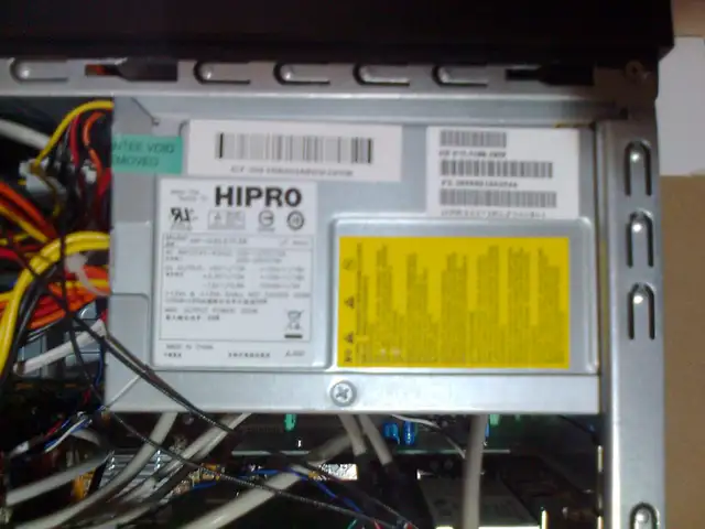 HP Pavilion m9150f Desktop in Desktop Computers in Ottawa - Image 7