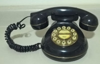 Vintage Natalie French Princess Telephone Black