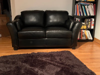 Couch to sell