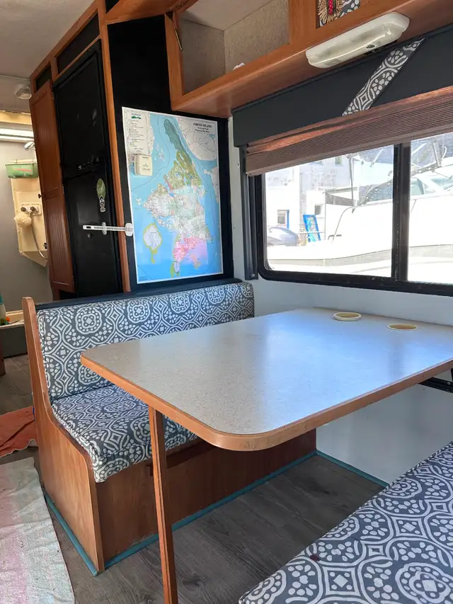 2007 Winnebago Itasca in RVs & Motorhomes in Victoria - Image 6