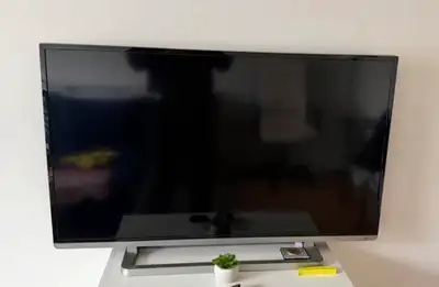 Toshiba TV SETUP, View more