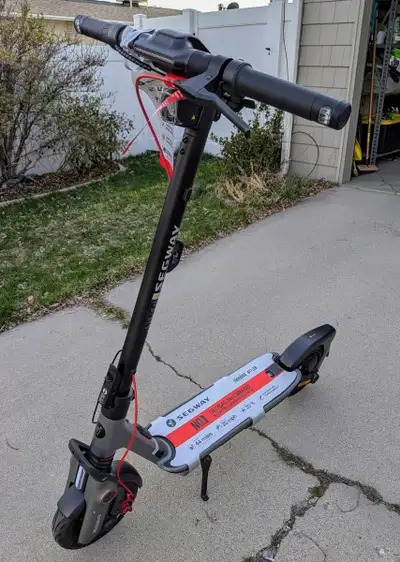 TRADE OR SALE F3 PRO NINEBOT SEGWAY, View more