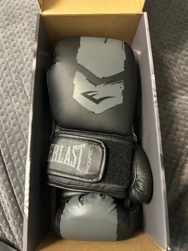 gants de boxe in Other in Laval / North Shore - Image 3