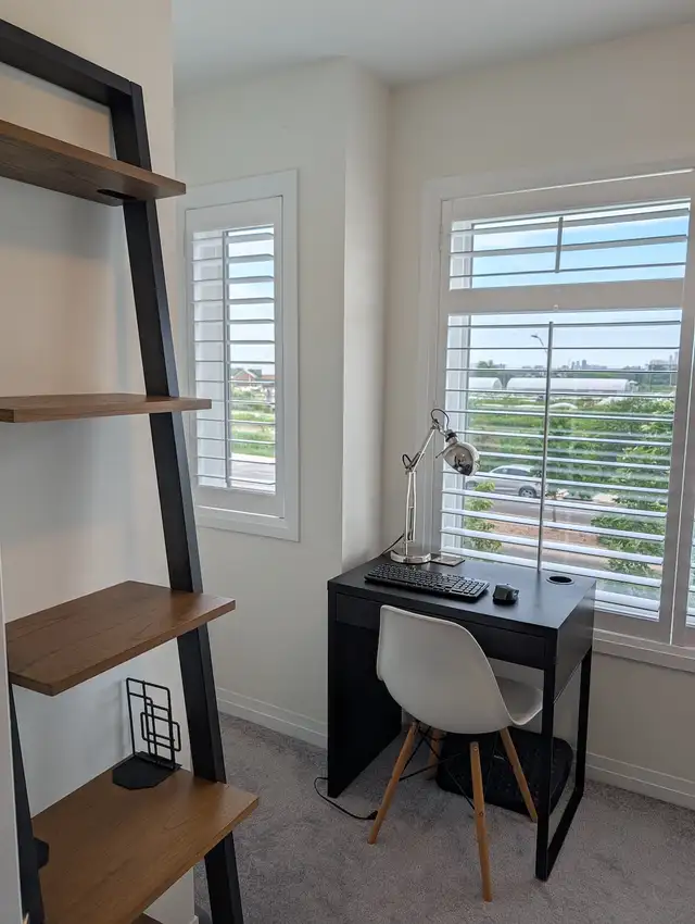 Furnished bedroom near York University | Room Rentals & Roommates ...