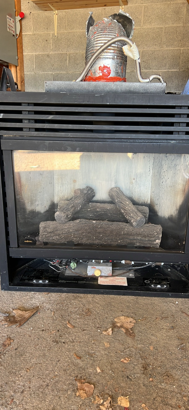 Majestic gas fireplace DV36RN in Fireplace & Firewood in Sudbury