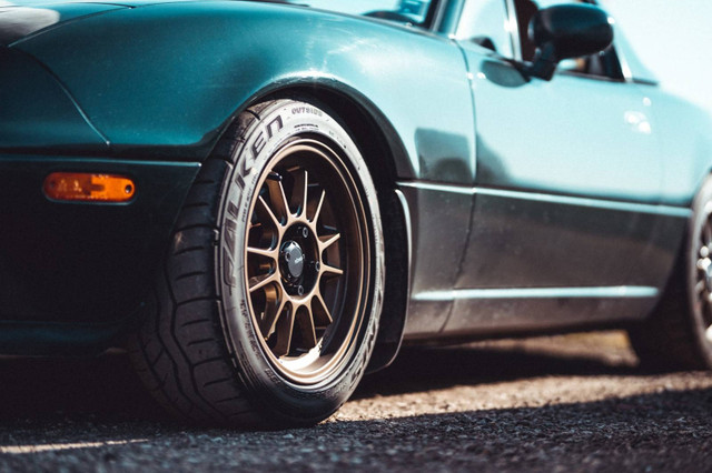 1994 Mazda MX-5 Miata in Cars & Trucks in City of Toronto - Image 3
